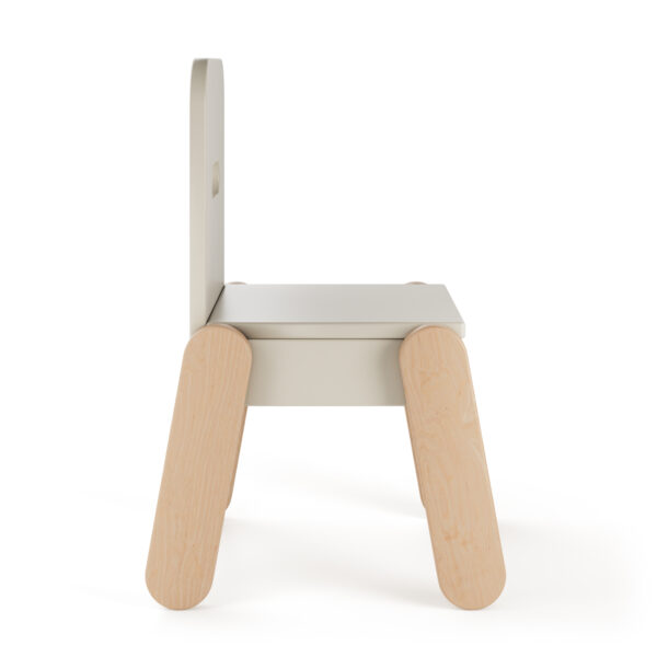 zaokrąglone krawędzie krzesełka dziecięcego Üte linöjd